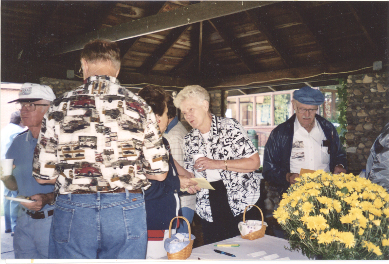 L I H A C   T o u r   L e d   B y   F i e l e k e   A n d   P e t e r s o n   