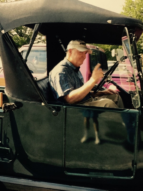 L I H A C   A t   D o g   n   S u d s   