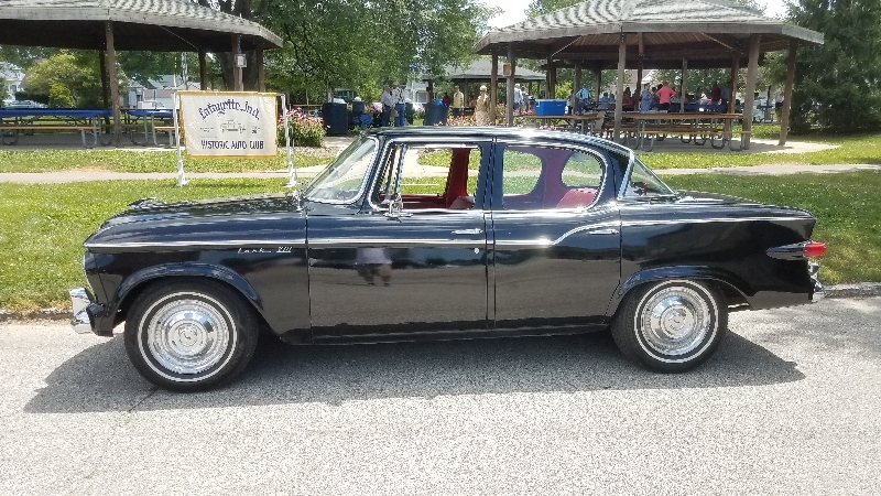 S t u d e b a k e r   L a r k   