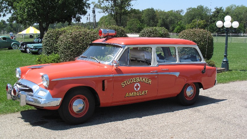 1 9 5 5   S t u d e b a k e r   A m b u l e t   