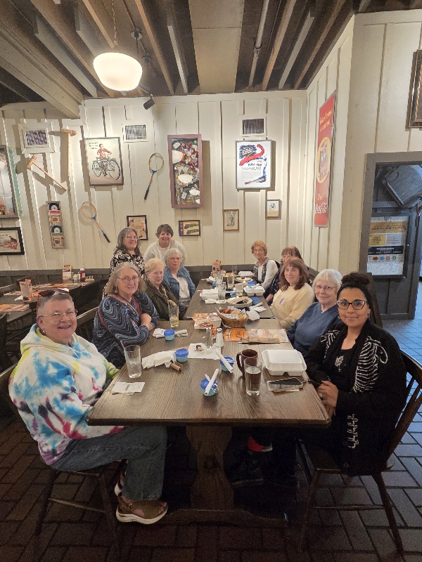 L I H A C   L a d i e s '   D i n n e r   A t   C r a c k e r   B a r r e l   