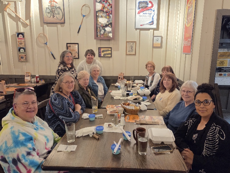 L I H A C   L a d i e s '   D i n n e r   A t   C r a c k e r   B a r r e l   