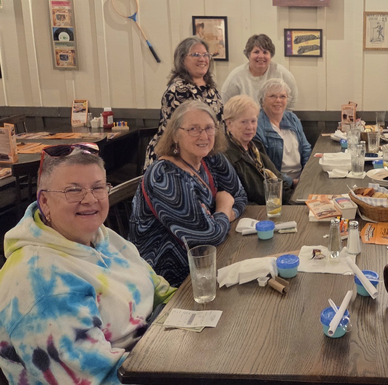 L I H A C   L a d i e s '   D i n n e r   A t   C r a c k e r   B a r r e l   