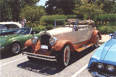 LIHAC Tour To Westminster Village Car Show